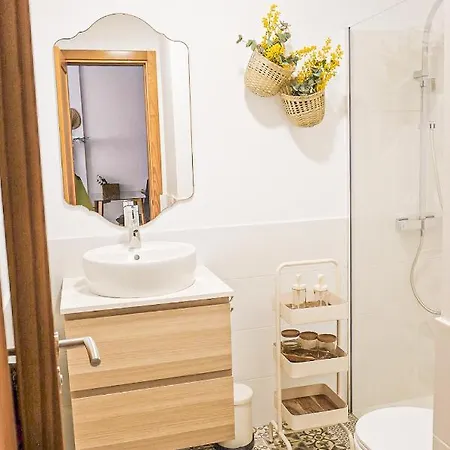 Apartamento La Petite-home Near Airport-wifi-garage-elevator-homely